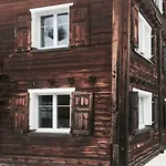 Casa Nacla Sedrun/surrein Daire