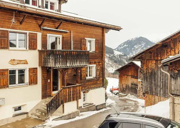 Casa Nacla Sedrun/surrein Apartment