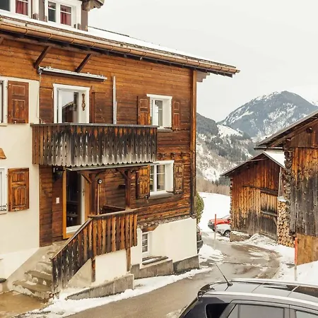 Casa Nacla Sedrun/surrein Daire