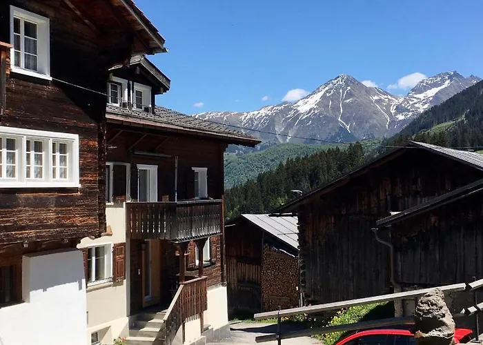 Casa Nacla Sedrun/surrein Daire